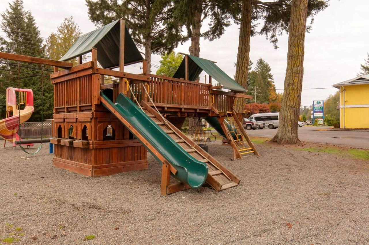 Riverside Resort & Rv Park クアリカム・ビーチ エクステリア 写真